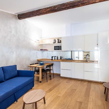 Easylife - Romantico Appartamento Sulla Darsena Мілан Екстер'єр фото