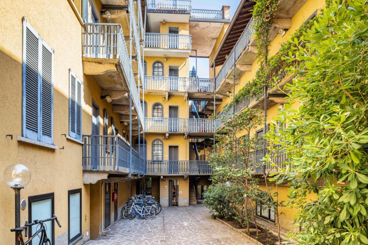 Easylife - Romantico Appartamento Sulla Darsena Мілан Екстер'єр фото