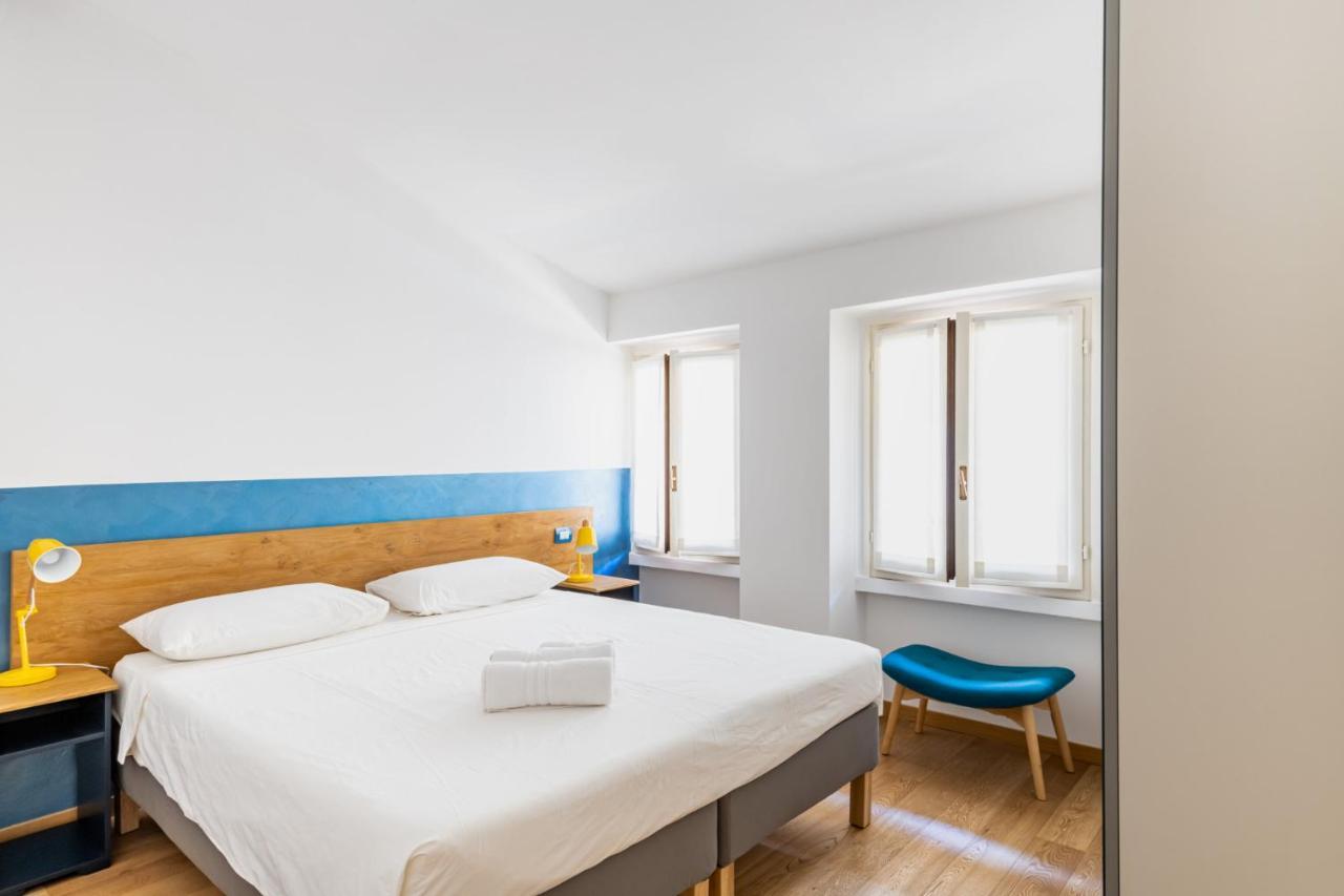 Easylife - Romantico Appartamento Sulla Darsena Мілан Екстер'єр фото